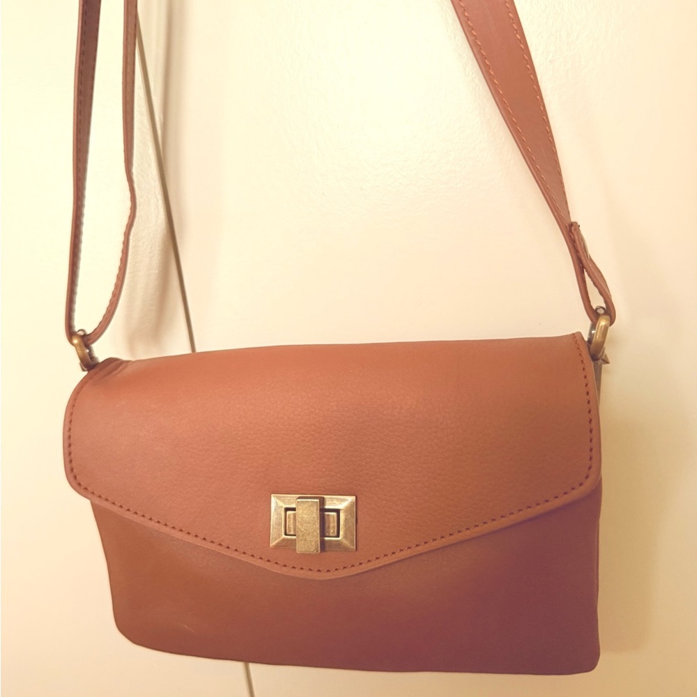 Tan Spain Leather Shoulder Bag
